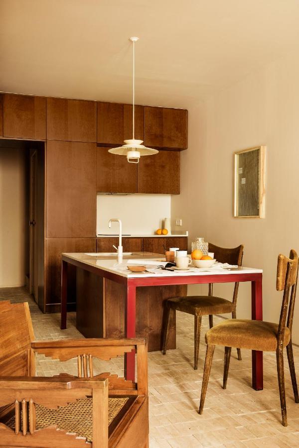 Bos*Cos Apartments Севиля Екстериор снимка